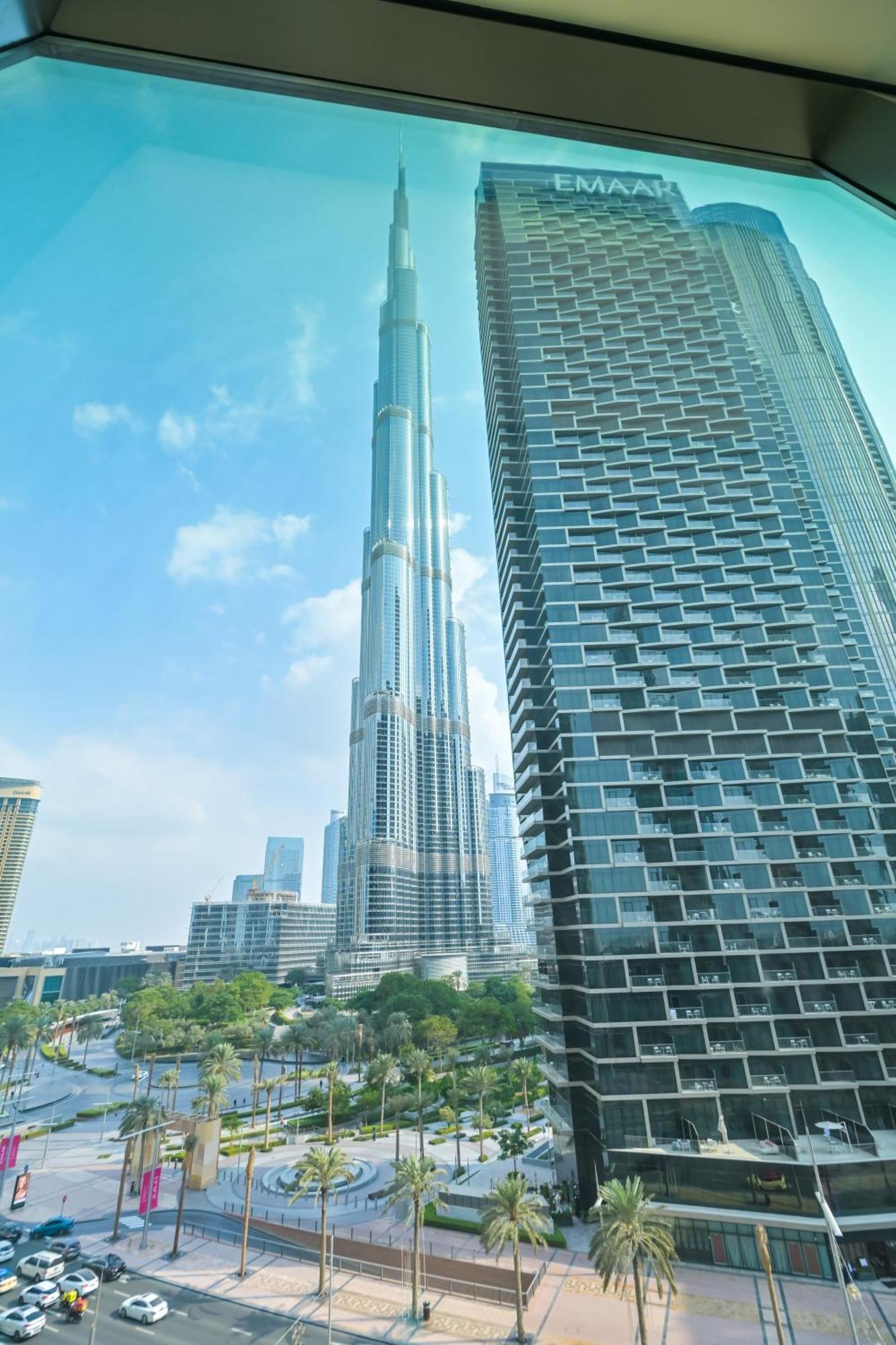 Burj Vista 2br Luxurious With Direct Access To Mall Dubaï